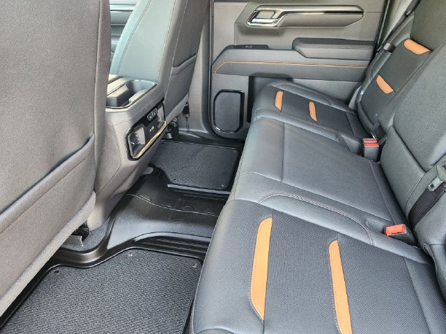 Used 2026 GMC Sierra 1500 AT4 w/ AT4 Premium Package AWD/4WD image 32