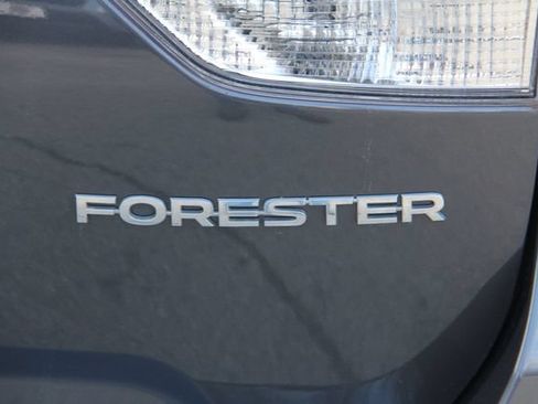 Used 2023 Subaru Forester Premium AWD/4WD image 10