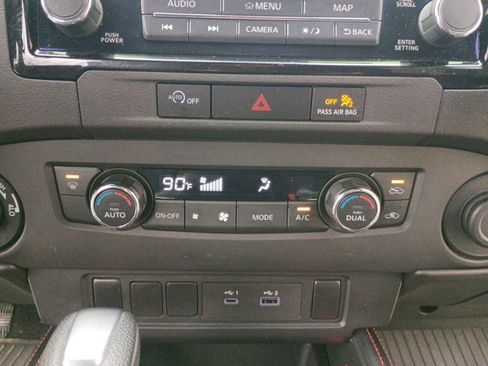 Used 2024 Nissan Frontier PRO-4X w/ Off-Road Protection Package image 27