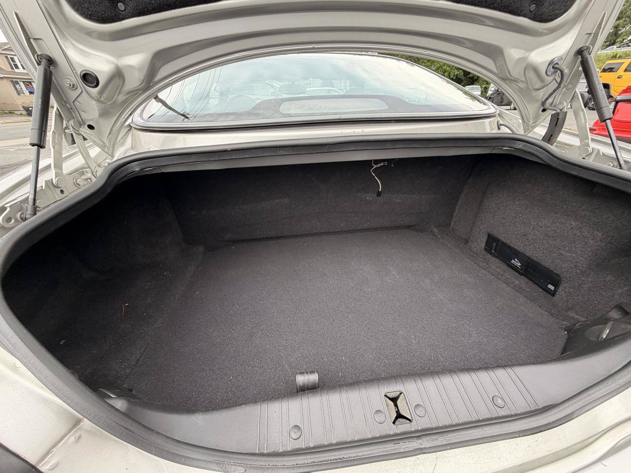 Used 1998 Jaguar XK8 Coupe RWD image 13