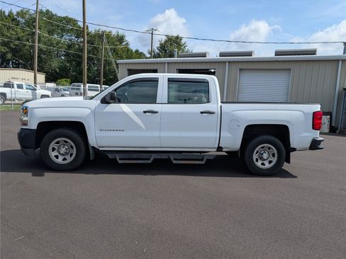 Used 2016 Chevrolet Silverado 1500 W/T RWD image 2