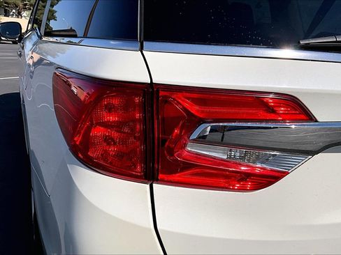 Used 2018 Honda Odyssey EX-L image 17