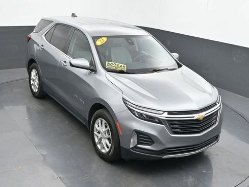 Used 2023 Chevrolet Equinox LT image 36