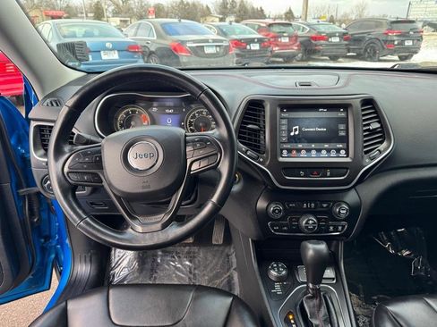 Used 2021 Jeep Cherokee Trailhawk w/ Trailer Tow Group image 39