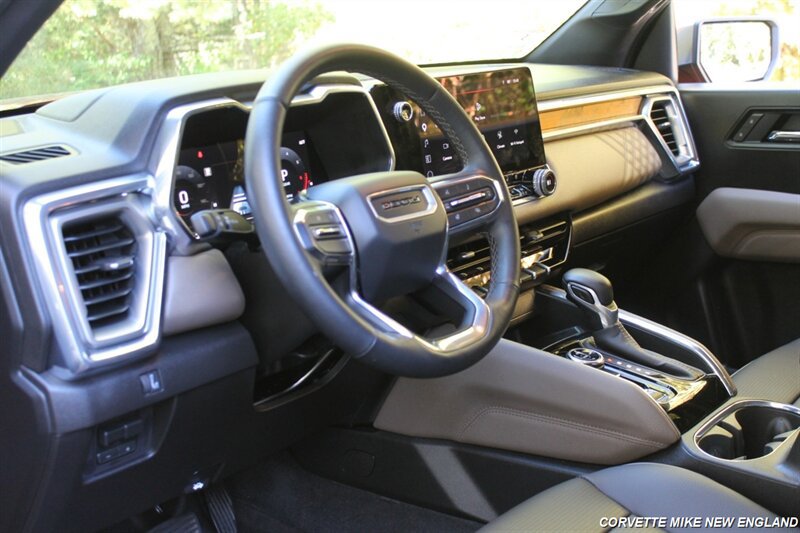 Used 2026 GMC Canyon Denali AWD/4WD image 35