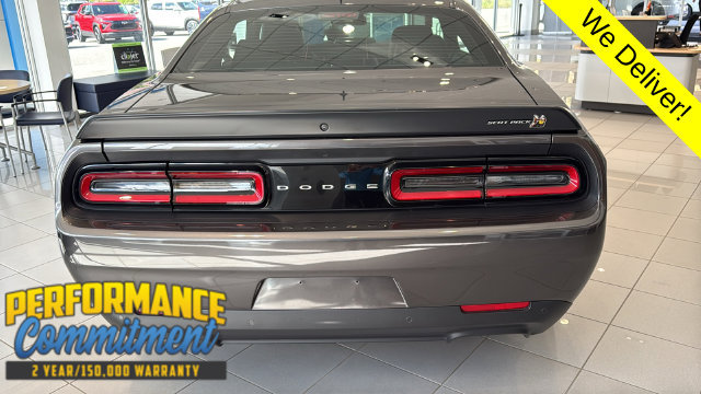 Used 2022 Dodge Challenger R/T Scat Pack RWD image 7