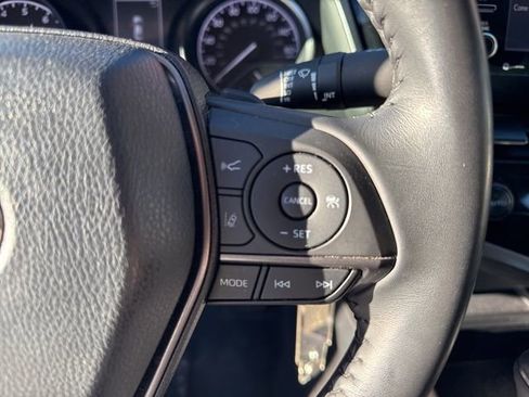 Used 2024 Toyota Camry SE image 17