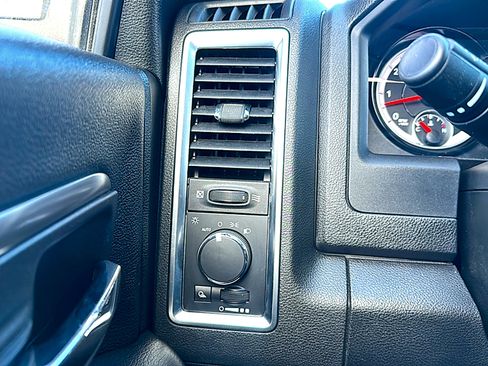 Used 2022 RAM 1500 Classic Warlock image 35