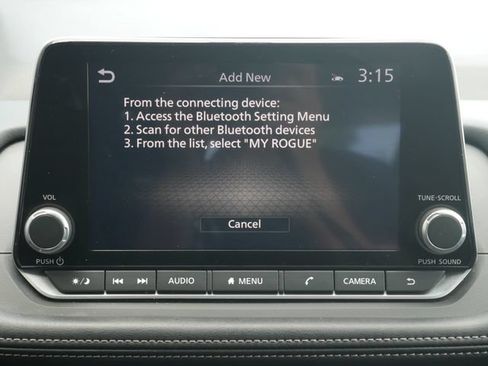 Used 2024 Nissan Rogue SV FWD image 3