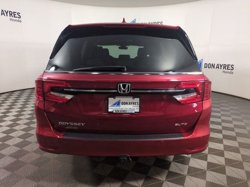Certified 2024 Honda Odyssey Elite image 12