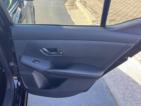 Used 2024 Nissan Sentra SV image 15