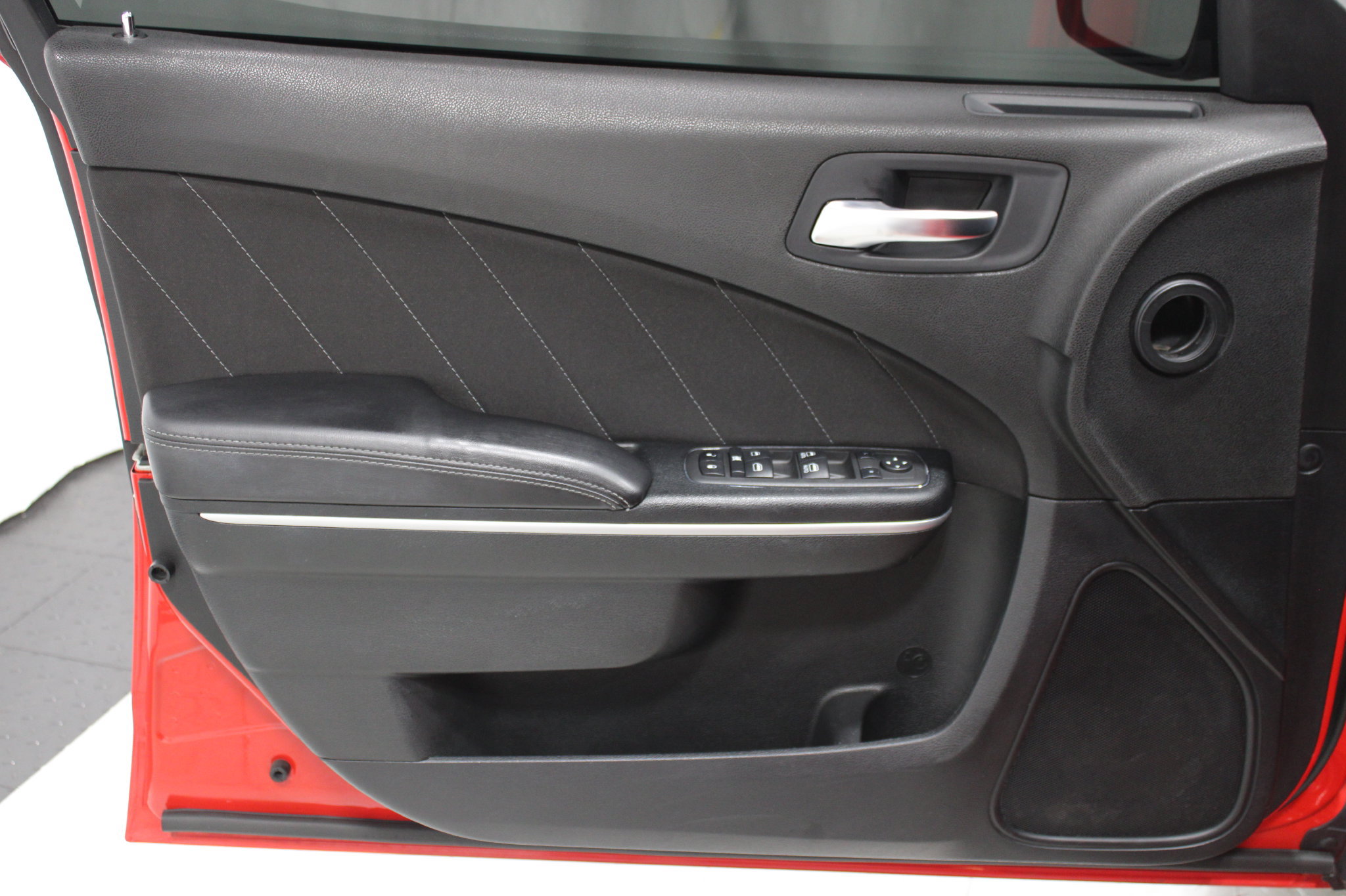 Used 2022 Dodge Charger SXT RWD image 10