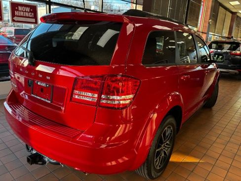 Used 2018 Dodge Journey SE w/ Blacktop Package image 10