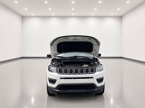 Used 2020 Jeep Compass Sport AWD/4WD image 8