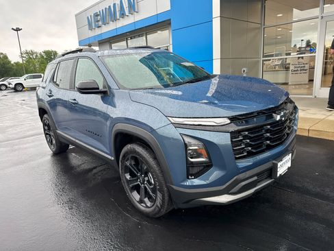 Used 2025 Chevrolet Equinox LT w/ Midnight Edition FWD image 1