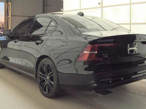 Used 2023 Volvo S60 T8 Plus w/ Climate Package image 4