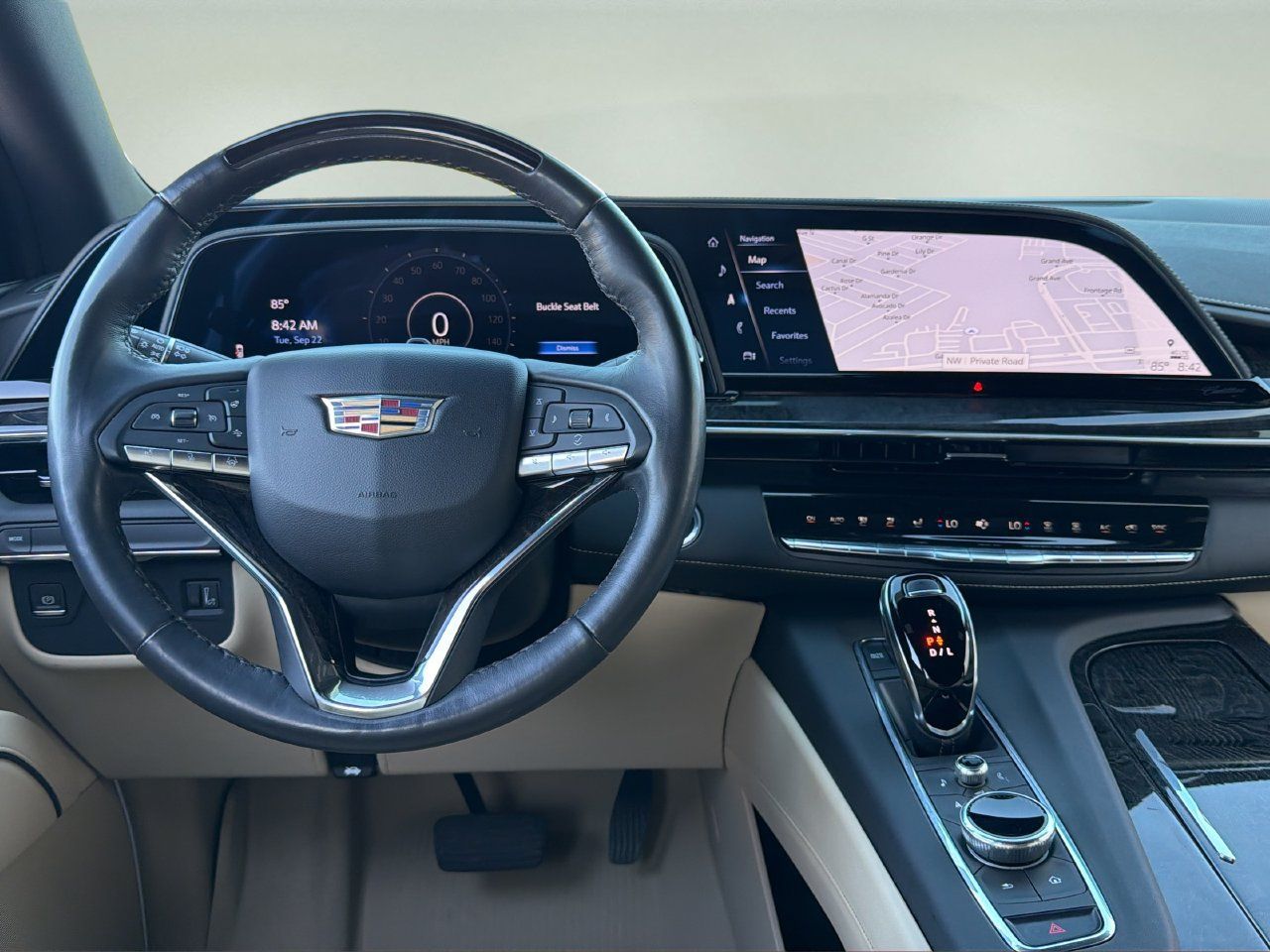 Certified 2023 Cadillac Escalade Premium Luxury RWD image 15