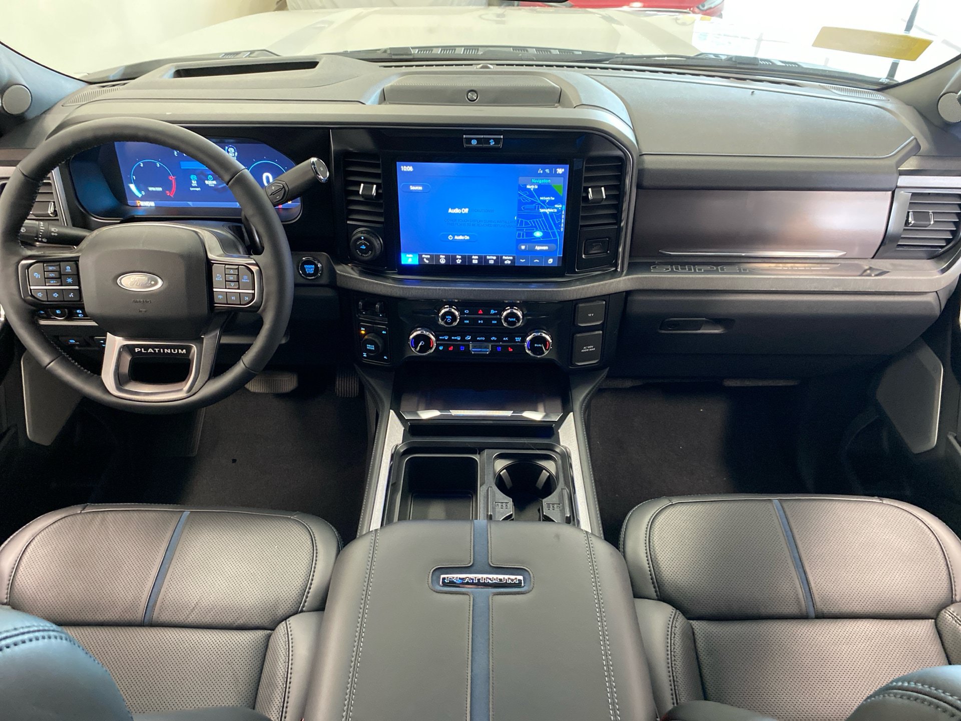 New 2026 Ford F350 Platinum w/ FX4 Off-Road Package AWD/4WD image 9
