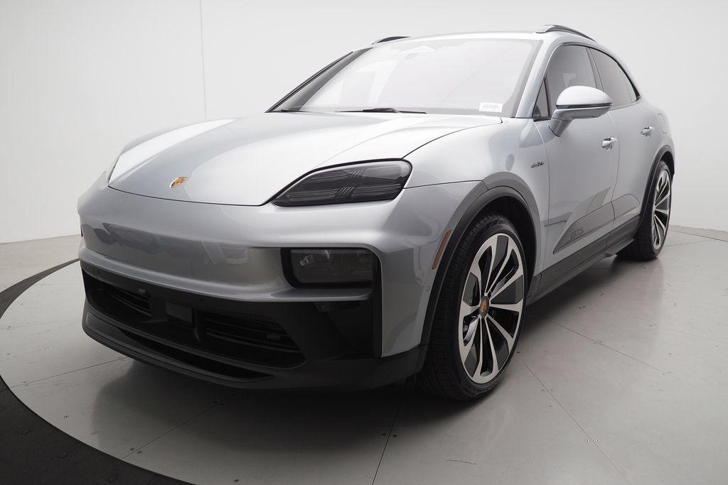 Used 2026 Porsche Macan GTS Electric AWD/4WD image 1