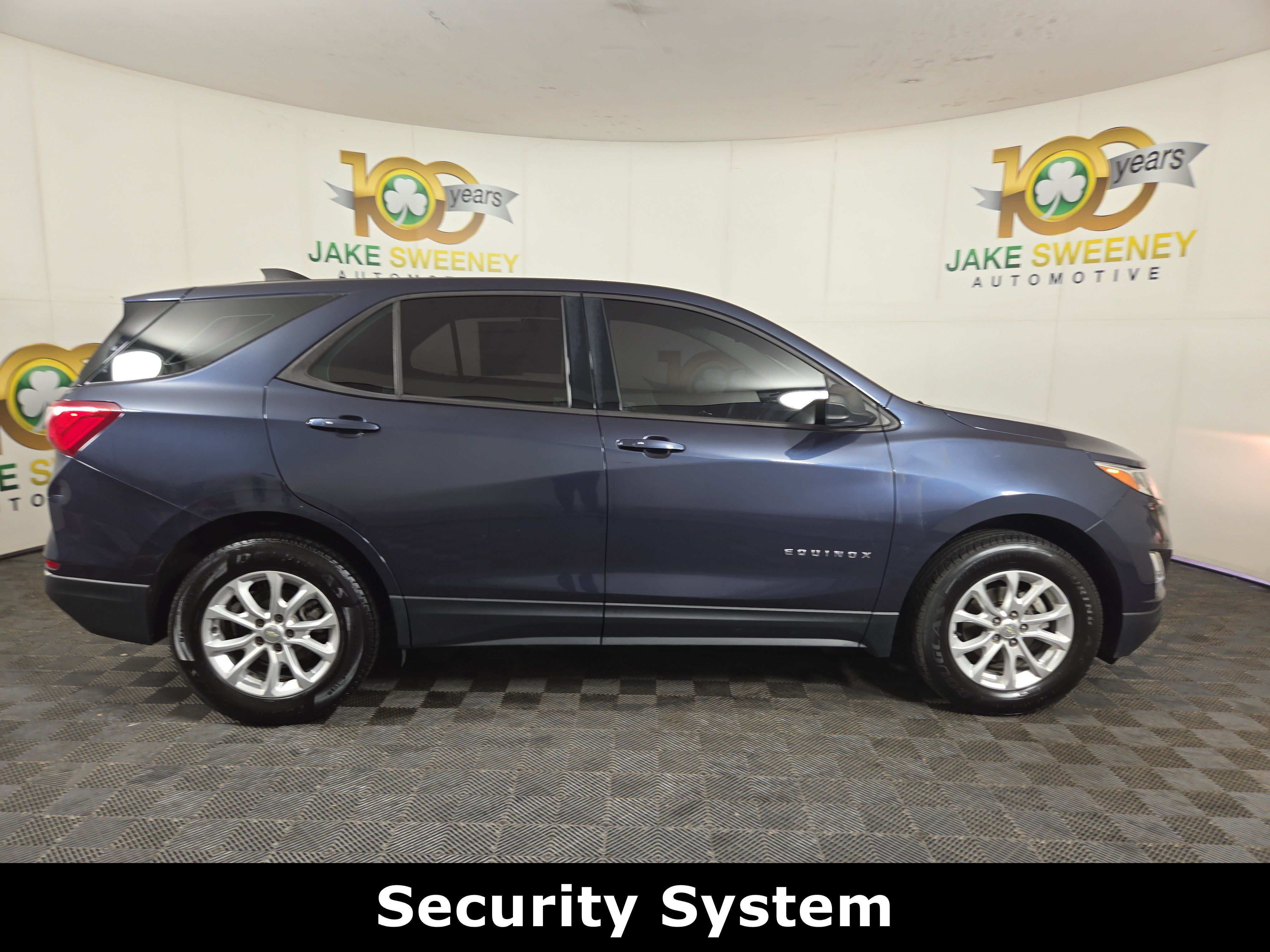 Used 2018 Chevrolet Equinox LS AWD/4WD image 10