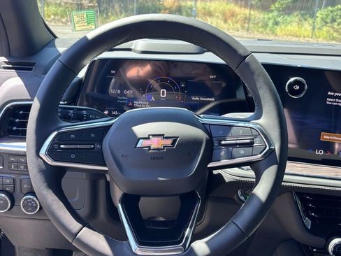 New 2025 Chevrolet Tahoe Premier AWD/4WD image 29