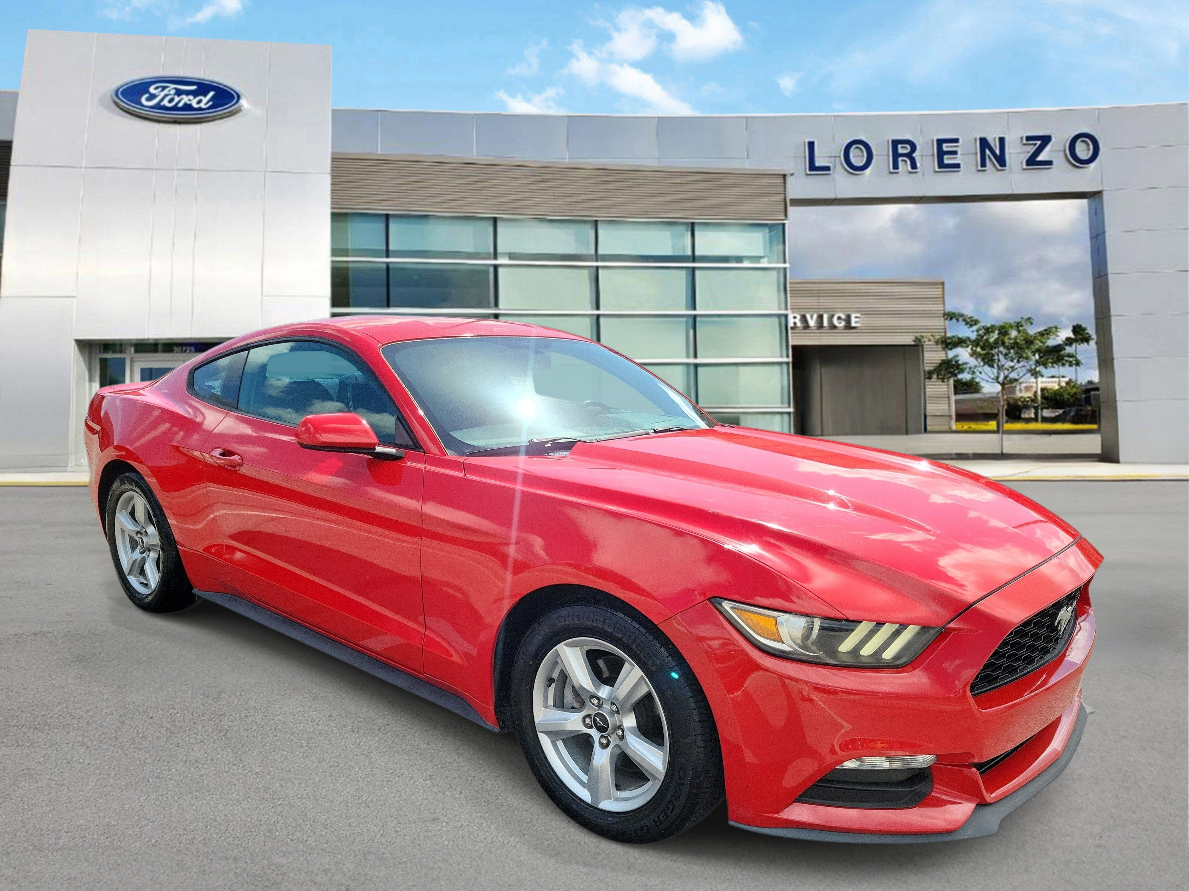 Used 2016 Ford Mustang Coupe RWD image 3