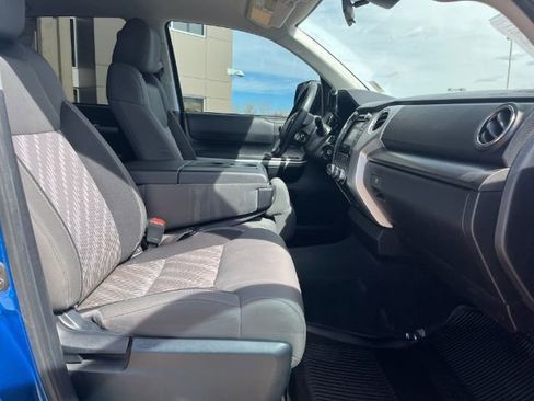 Used 2018 Toyota Tundra SR5 w/ TRD Off Road Package image 19