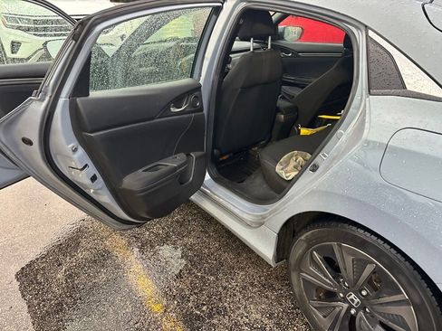 Used 2019 Honda Civic EX image 16