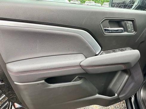 New 2025 Chevrolet Colorado Z71 w/ Midnight Edition image 20