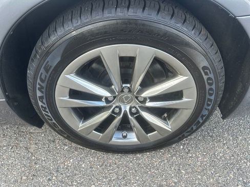 Used 2015 Lexus LS 460 AWD w/ Comfort Package image 19