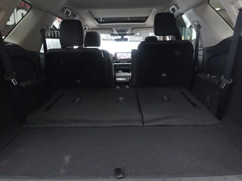 New 2026 Nissan Pathfinder SL w/ SL Premium Package image 22