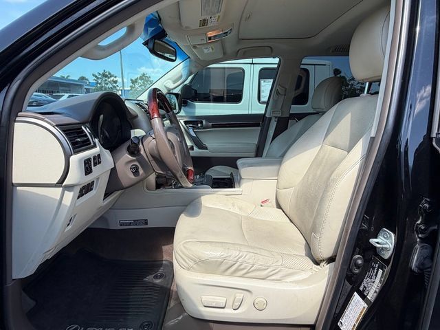 Used 2014 Lexus GX 460 Luxury AWD/4WD image 10