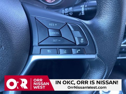 Used 2024 Nissan Sentra SV image 24