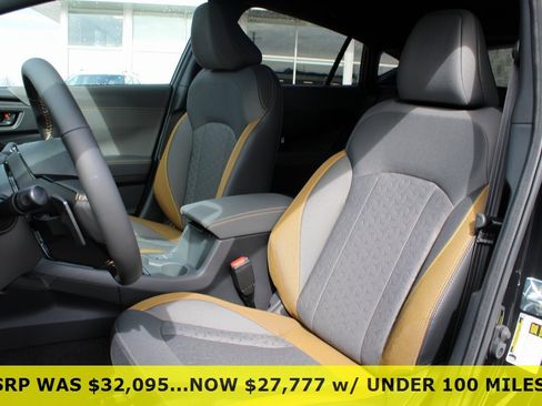 Used 2025 Subaru Crosstrek 2.5i Sport image 8