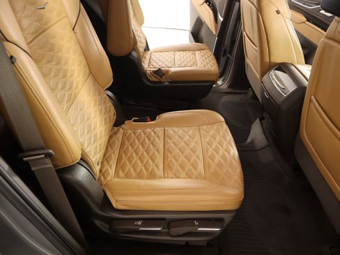 Used 2023 Cadillac Escalade Sport w/ Touring Package image 15