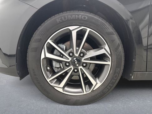 Used 2023 Kia Forte LXS FWD image 21