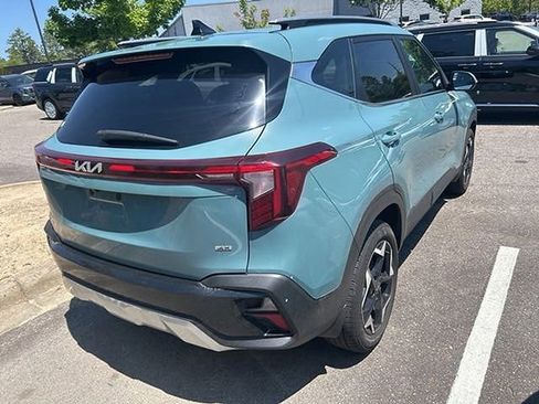 Certified 2024 Kia Seltos EX AWD/4WD image 8