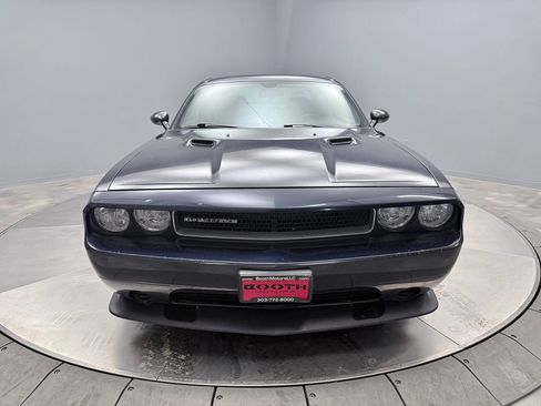 Used 2012 Dodge Challenger SXT image 2