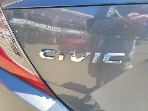 Used 2017 Honda Civic EX image 7