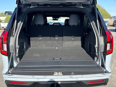 New 2026 Ford Expedition Max Platinum w/ Stealth Appearance Package image 43