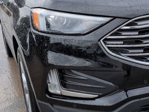 Certified 2024 Ford Edge Titanium w/ Class II Trailer Tow Package AWD/4WD image 11