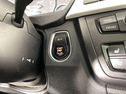 Used 2013 BMW 328i xDrive Sedan image 25