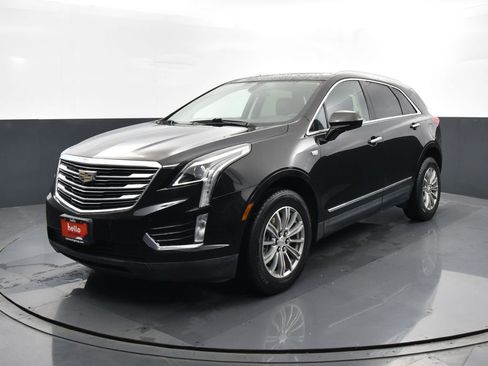 Used 2017 Cadillac XT5 Luxury image 6