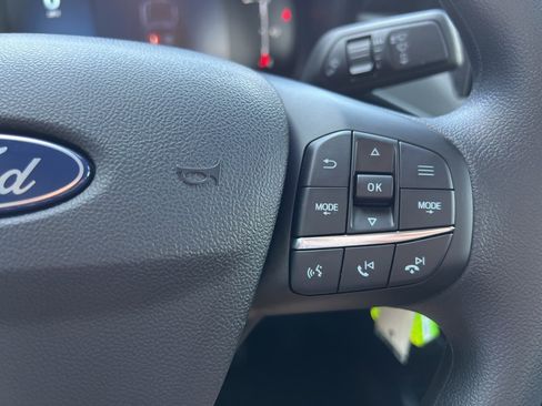 New 2025 Ford Maverick XL image 15