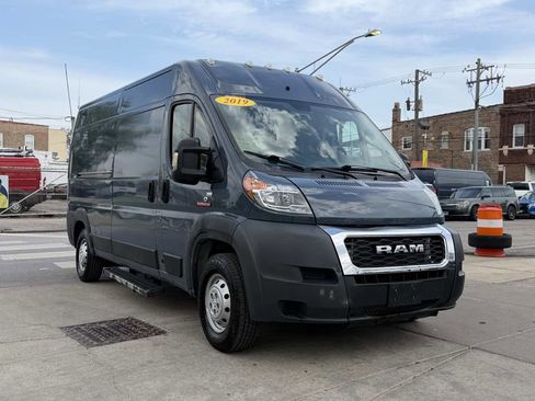 Used 2019 RAM ProMaster 2500 FWD image 3