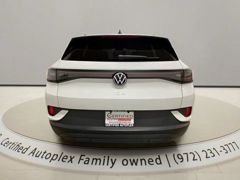 Used 2024 Volkswagen ID.4 2WD image 4