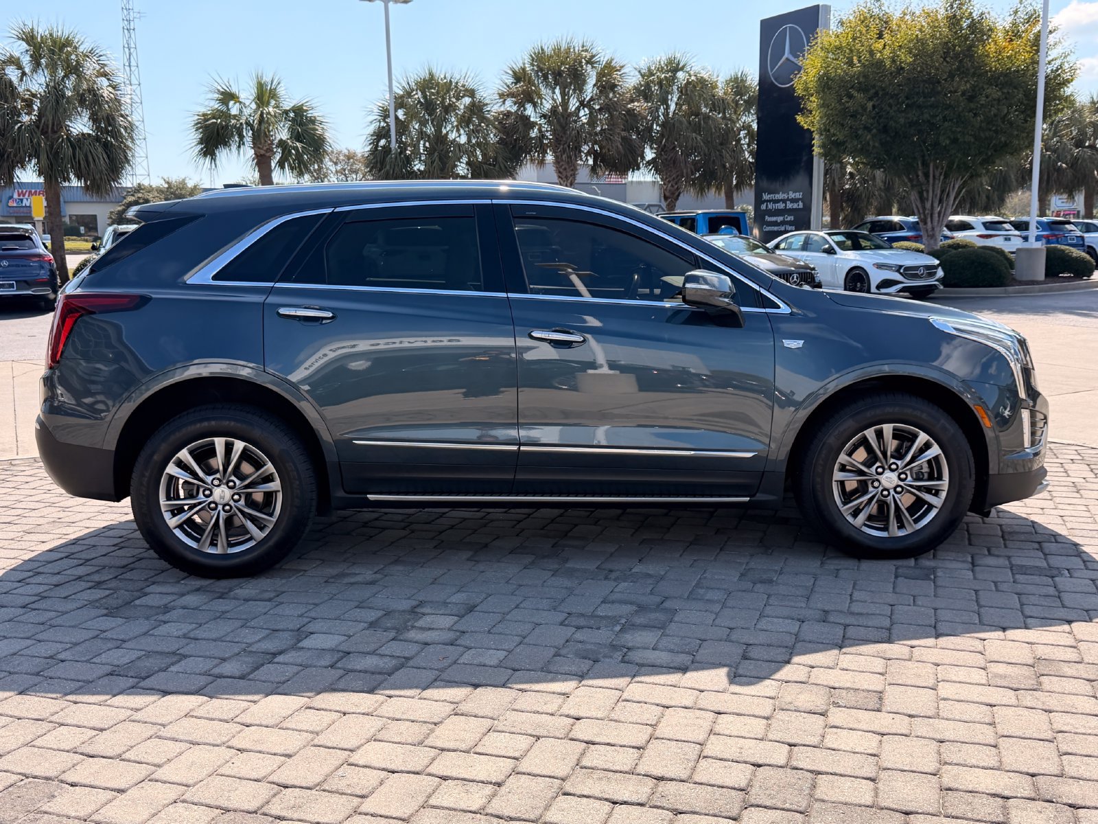 Used 2021 Cadillac XT5 Premium Luxury AWD/4WD image 7