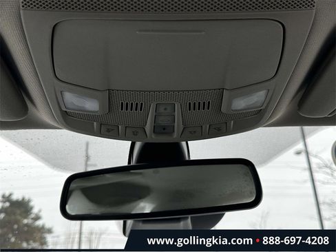 Used 2020 Ford Fusion SE image 29