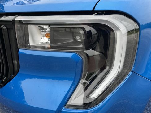 New 2026 Ford Maverick Lobo AWD/4WD image 10
