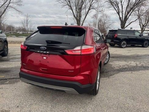 Used 2024 Ford Edge SEL w/ Convenience Package image 10
